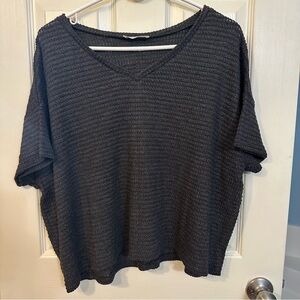 NWOT Zenana Gray short sleeve cropped shirt size L/XL